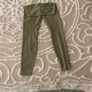 Lululemon align leggings size 6, ordered wrong size and wore for 5 minutes